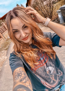 @nikoleta-omeletta Nikola Směšná