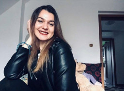 @jull-mitro Juliána Mitro