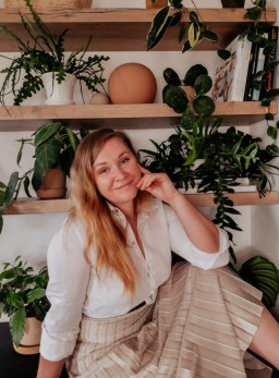 @zkyw Simona Bratršovská