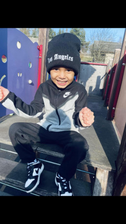 @oliver-sebastian-dunka Oliver Sebastián  Dunka 