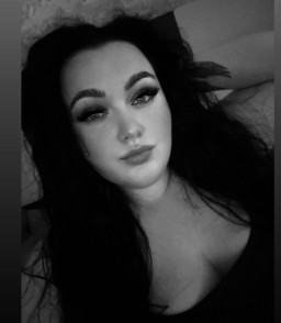 @simonettluxury Simona Kóšová