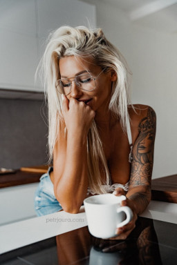 @nikarihova Nikola Vlachová