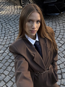 @jdqz Lenka Rosnerova