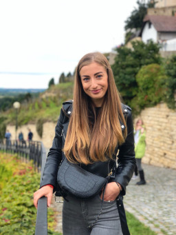 @janapopovycova Jana Povycová