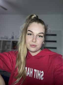  Lucie Mikulenková