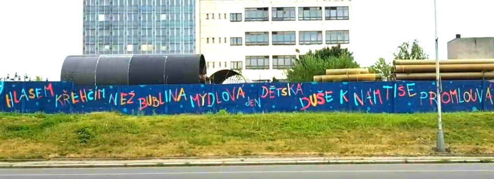 NEBIJTEDETI.cz