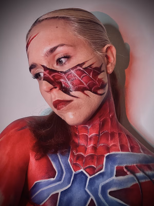 Eliška Bryknarová, portfolio líčení influencer