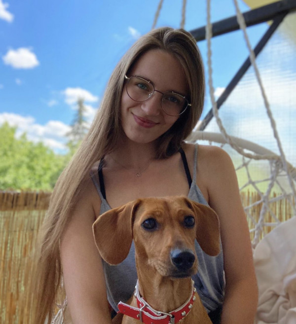 Healthyneli  @healthyneli