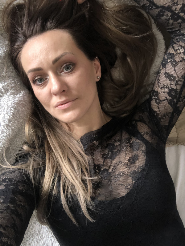 Jolanka05  @jolanka05