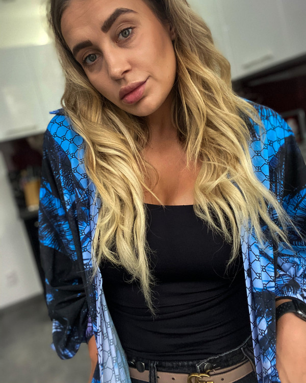 Eva  @avokvets_isuwe_official