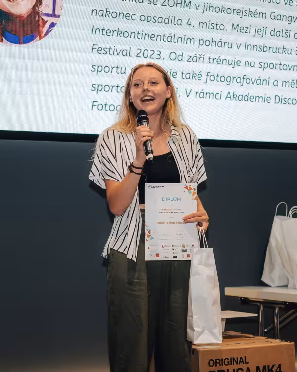 @anezka-indrackova Anežka Indráčková